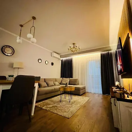 Luxury דירה *
